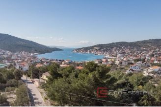 002 2041 13 Trogir building land with sea view for sale