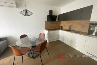 015 2036 17 split modern two bedroom apartment for rent