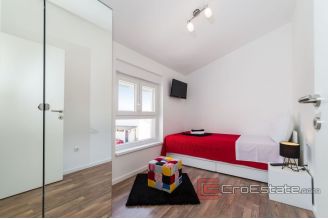 017 2043 13 Zadar house near the sea for sale1