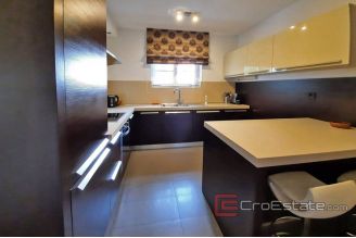 016 2038 09 near sibenik villa with pool for sale