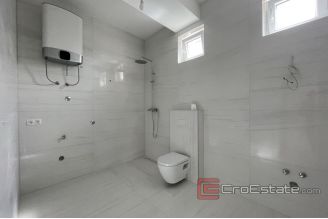 008 2030 25 Omis apartment in new building for sale