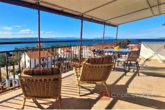 001 2029 33 island hvar apartment house for sale