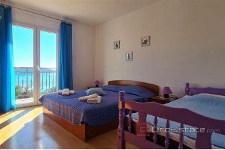 008 2029 33 island hvar apartment house for sale