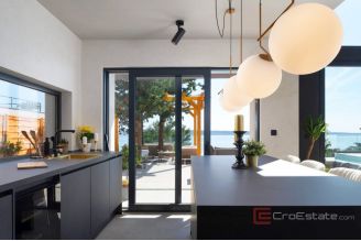020 5082 30 zadar luxury villa with swimming pool and sea view for sale