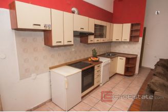 012 2041 14 Sibenik House with pool for sale