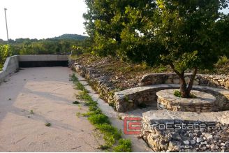 14 2016 146 Sibenik house