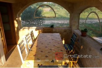 14 2016 146 Sibenik house
