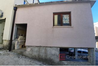 006 5085 30 Split Visoka unfinished house for sale
