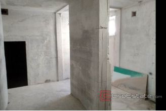 005 2041 15 Split Dragovode Business space for sale
