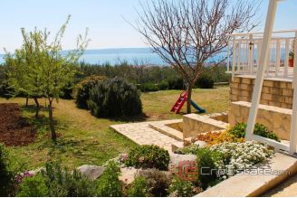009 2040 14 kastela house with sea view for sale