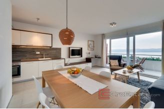 014 2042 05 Omis newly built apartments with open sea view for sale