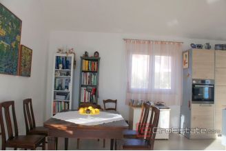 020 2031 34 island solta house with sea view for sale