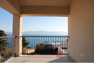 020 2031 34 island solta house with sea view for sale