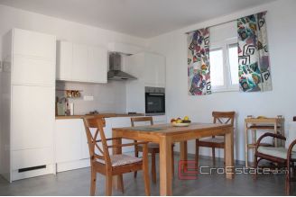 020 2031 34 island solta house with sea view for sale