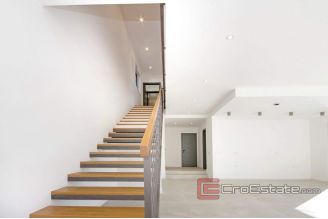 009 2040 15 near zadar modern villa with sea view for sale