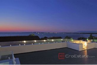 009 2040 15 near zadar modern villa with sea view for sale