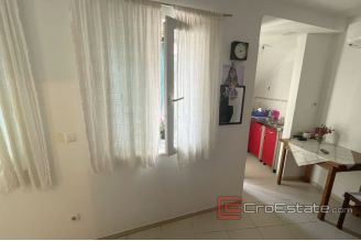 007 5090 30 split studio apartment for sale
