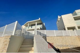 008 2036 23 near sibenik modern villa with pool for sale