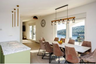 020 2029 35 rogoznica villa in the third row to the sea for sale