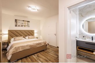 020 2029 35 rogoznica villa in the third row to the sea for sale