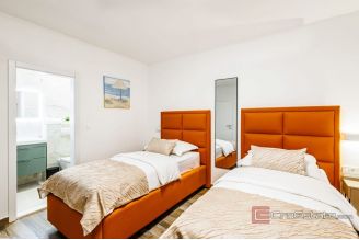 020 2029 35 rogoznica villa in the third row to the sea for sale