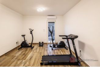 020 2029 35 rogoznica villa in the third row to the sea for sale