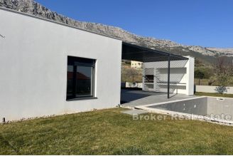 015 2035 24 kastela with swimming pool for sale