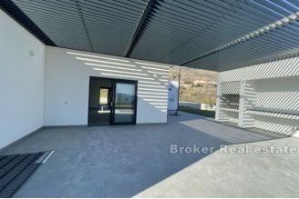 015 2035 24 kastela with swimming pool for sale