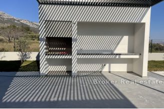 015 2035 24 kastela with swimming pool for sale