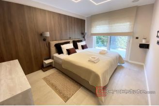 020 2043 16 near sibenik luxury villa with pool for sale