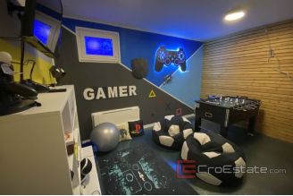 020 2043 16 near sibenik luxury villa with pool for sale