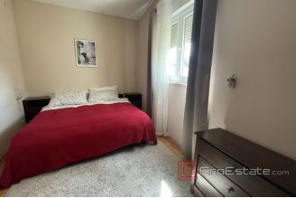 010 2036 25 Split area apartment with pool and sea view for rent