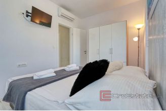 020 2022 331 near zadar modern villa with pool for sale
