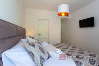 013 2038 12 makarska luxury villa with sea view for sale