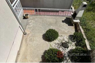 009 2030 27 Rogoznica apartment house with sea view for sale