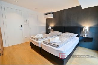 012 2035 29 Split apartment with three rooms for sale