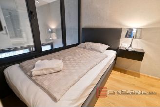 012 2035 29 Split apartment with three rooms for sale