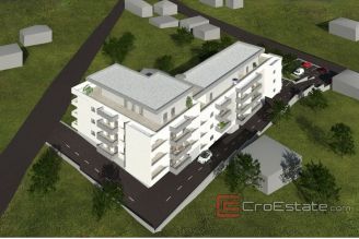 005 2043 25a near trogir commercial space for sale
