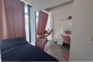 012 2030 28 Split Kman Business premises near the city center for rent