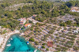 08 2013 129 Korcula second row land for sale
