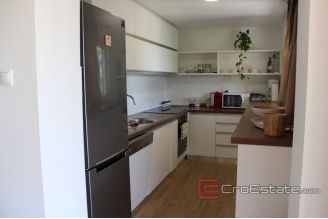 013 2037 19 Zadar house with pool for sale