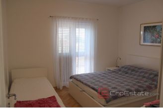 013 2037 19 Zadar house with pool for sale
