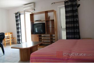 020 2031 36 near trogir apartment house with sea view for sale