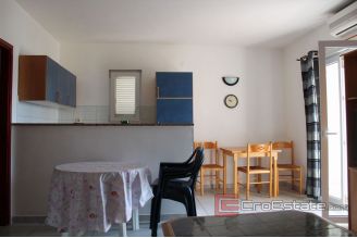 020 2031 36 near trogir apartment house with sea view for sale