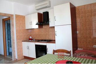 020 2031 36 near trogir apartment house with sea view for sale