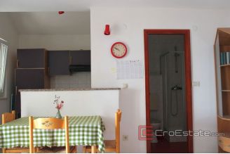 020 2031 36 near trogir apartment house with sea view for sale