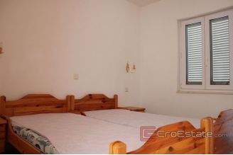 020 2031 36 near trogir apartment house with sea view for sale