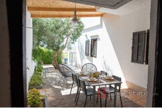 019 2016 496 near omis semi detached house with sea view for sale