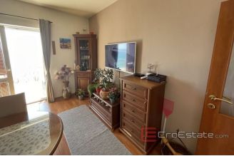 018 2036 28 near split house first row to the sea for sale