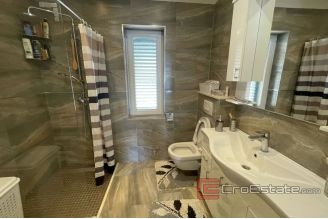 018 2036 28 near split house first row to the sea for sale